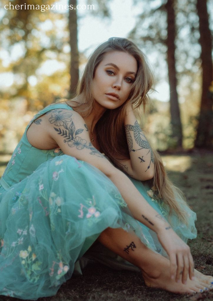 Nicole Aniston Age, Height, Weight, Dating Life & Net Worth (2026)